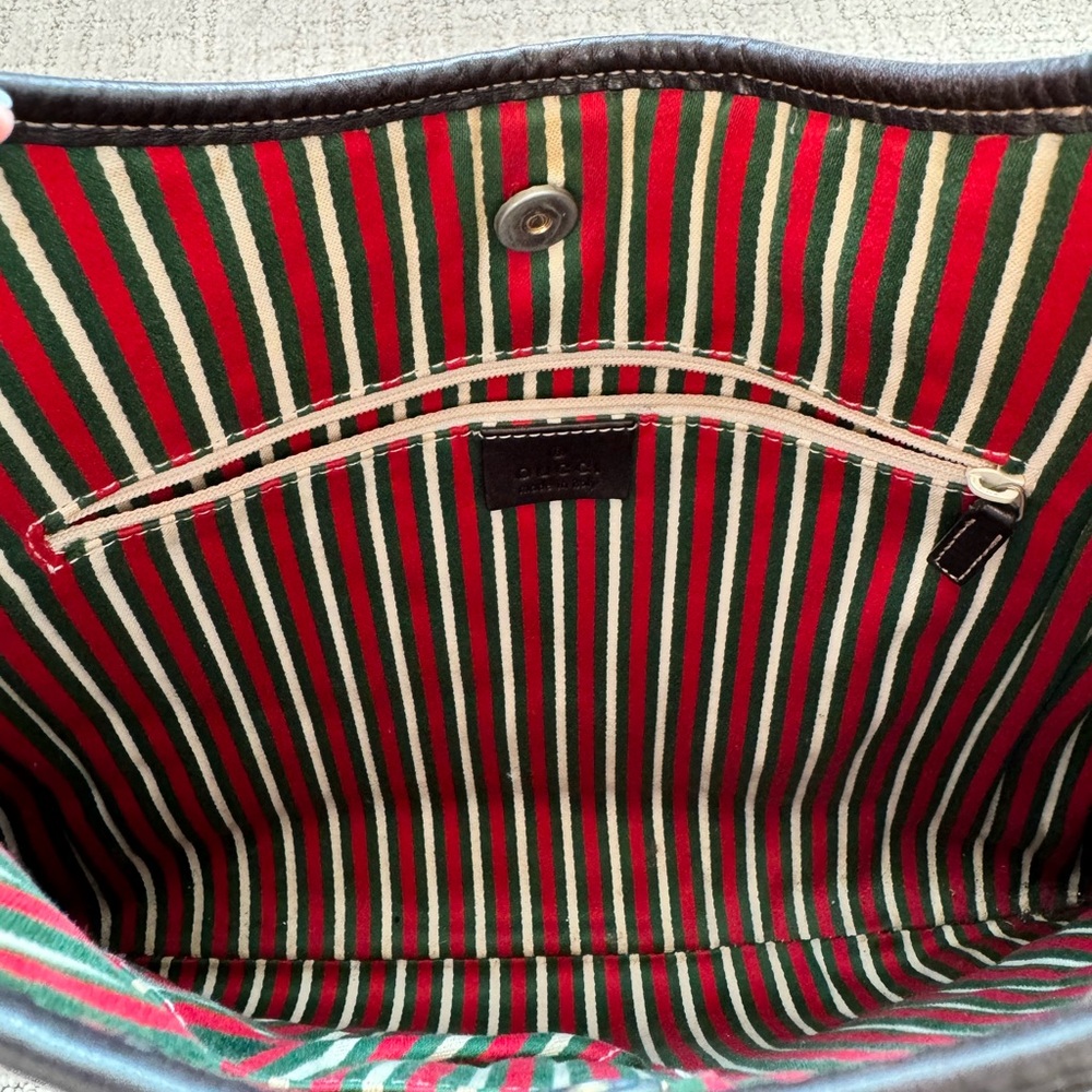 Vintage Gucci Medium Canvas Hobo Bag - Picture 8 of 12